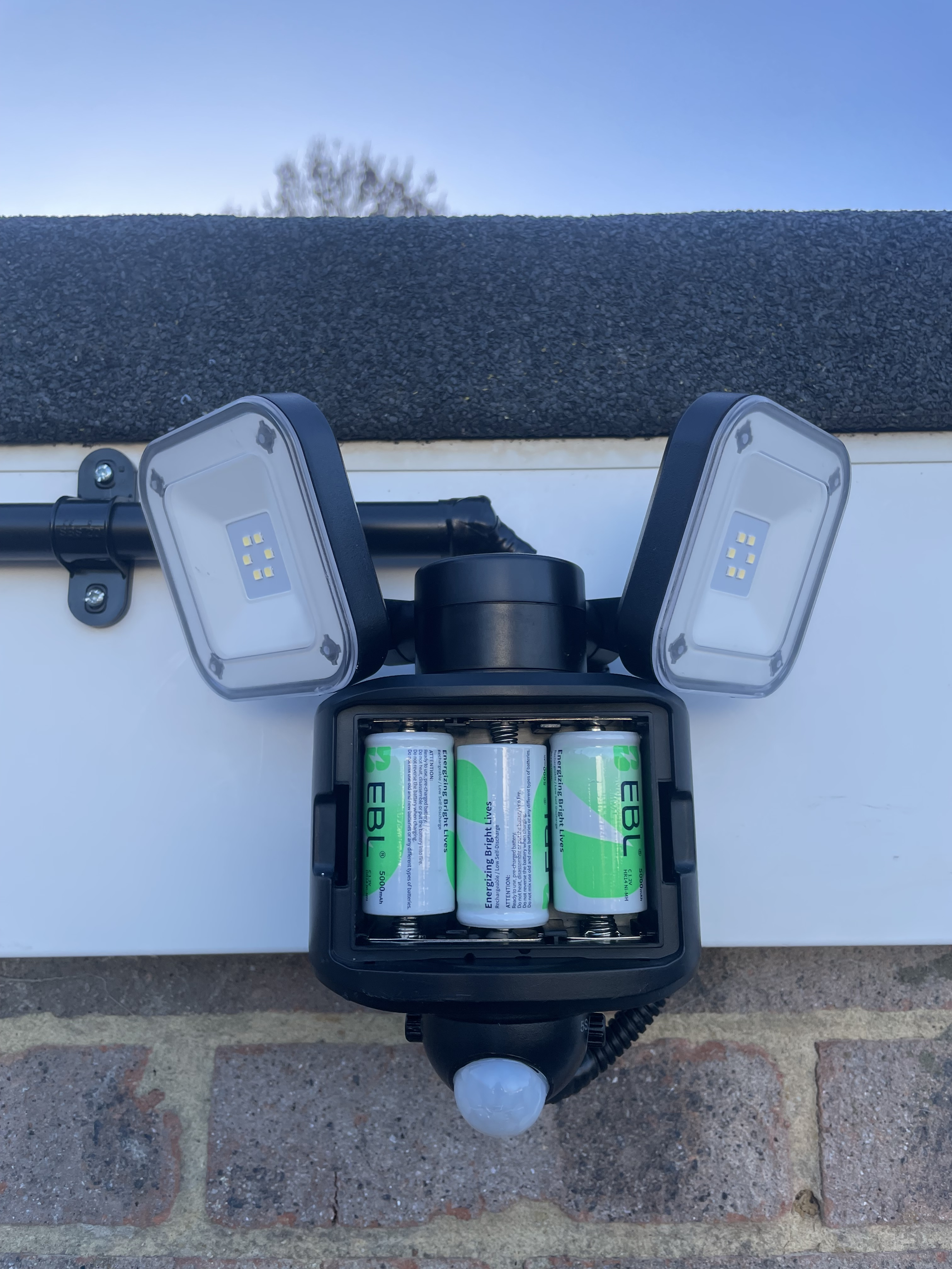 C-type backup batteries